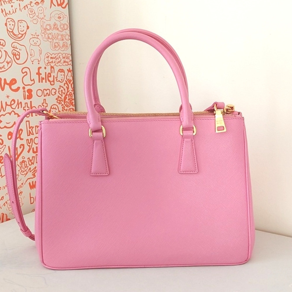 Prada pink Galleria Saffiano leather bag - Picture 4 of 17